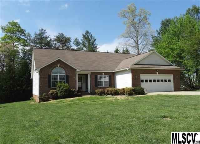 2557 23rd Street Dr NE, Hickory, NC 28601
