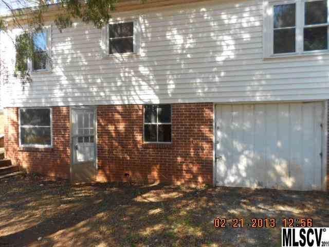 239 21st St Ave NW, Newton, NC 28658