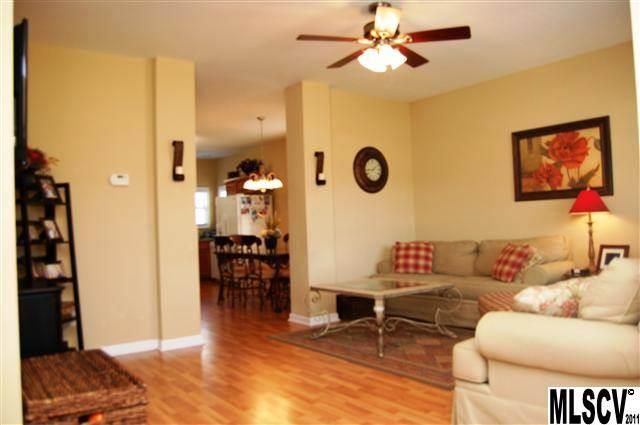 249 19th Ave SE, Hickory, NC 28602