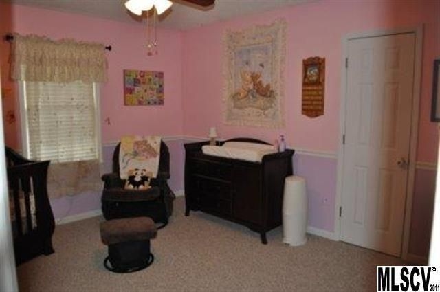 3730 10th Street Dr NE, Hickory, NC 28601
