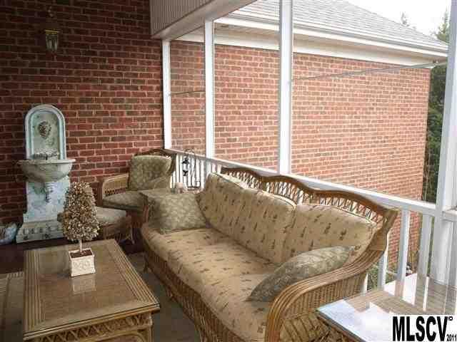 2835 Palmer Dr NE, Conover, NC 28613