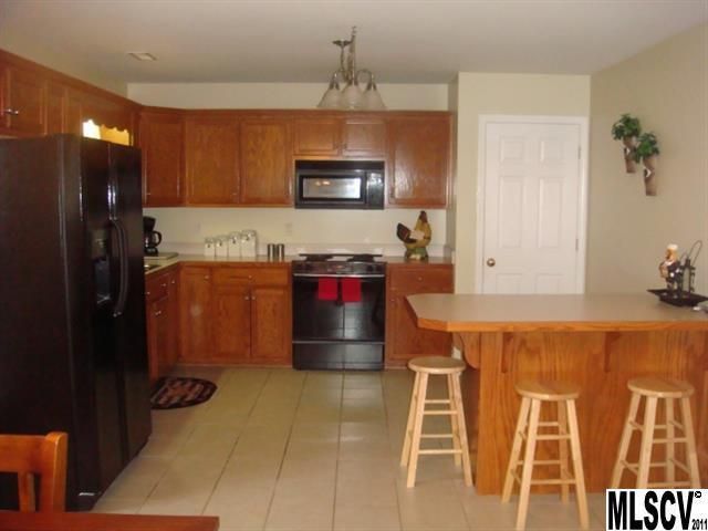 3180 St Vincent Dr, Claremont, NC 28610