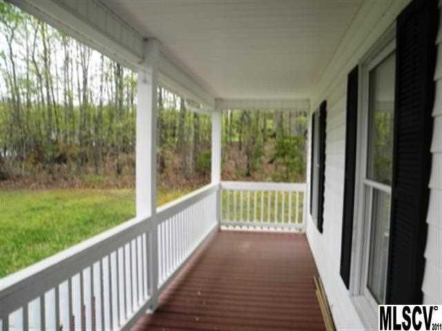 3825 Cool Branch Dr, Maiden, NC 28650