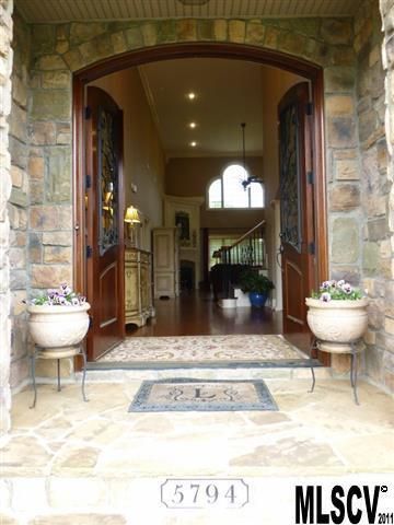 5794 Bakers Point, Hickory, NC 28602