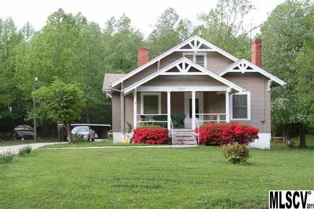 2220 14th Ave NE, Hickory, NC 28601