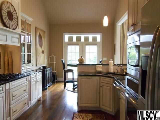 4517 18th St Ln NE, Hickory, NC 28601