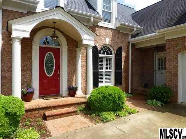 4612 9th St NE, Hickory, NC 28601