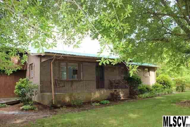 4624 Sulphur Springs Rd, Hickory, NC 28601