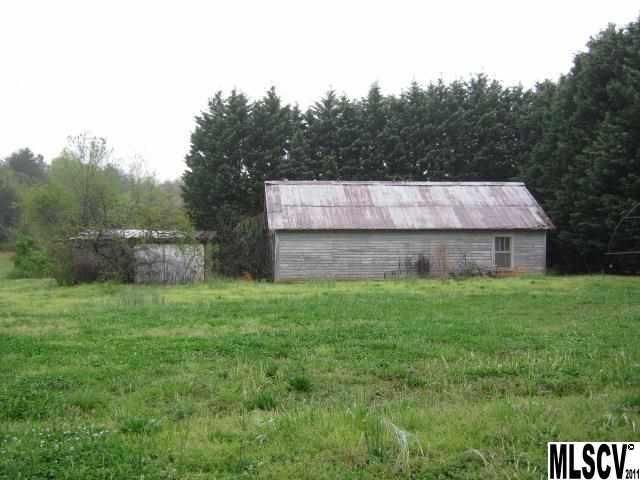 735 Boundary St, Newton, NC 28658