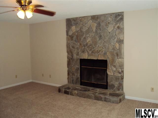 1291 Ripken Dr, Hickory, NC 28602