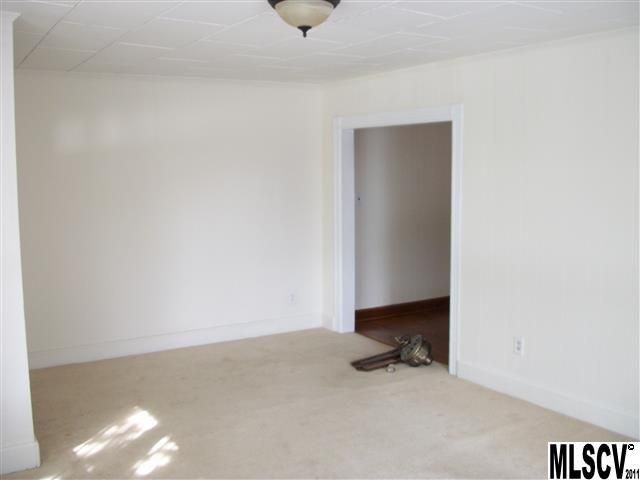 3931 N Center St, Hickory, NC 28601