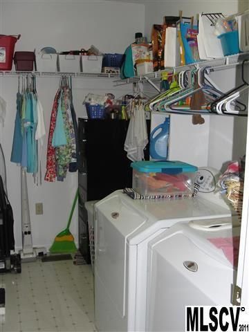 5082 Kennedy St, Hickory, NC 28602