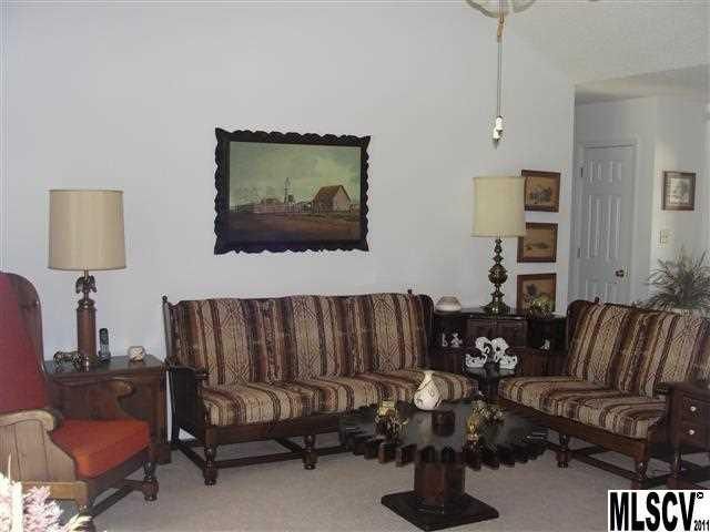 5082 Kennedy St, Hickory, NC 28602