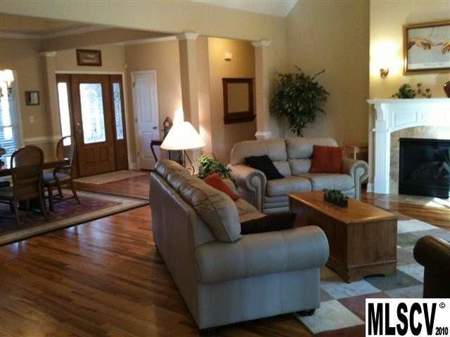7009 Pebble Bay Dr, Denver, NC 28037