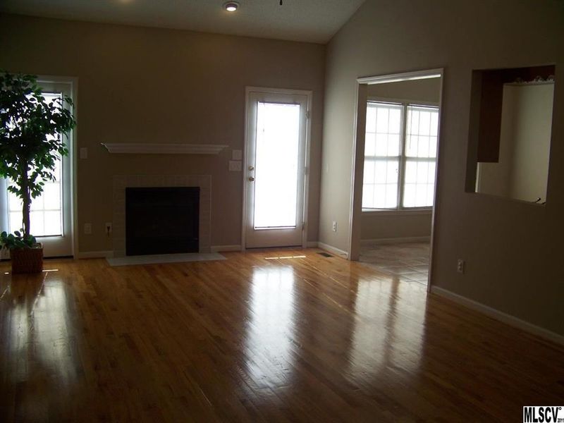 407 9th Ave NE, Conover, NC 28613
