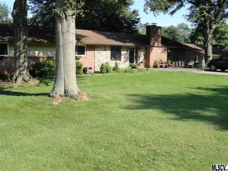 1486 19th St NE, Hickory, NC 28601