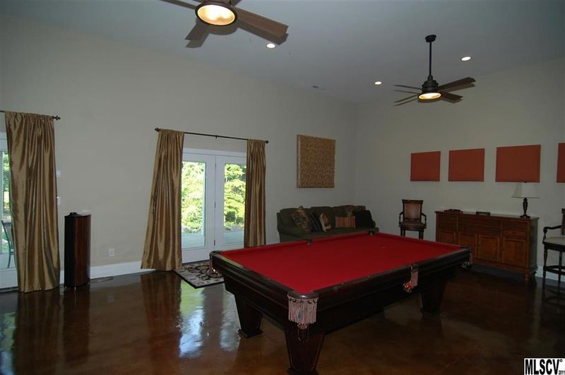 4600 Stones Throw Dr, Denver, NC 28037