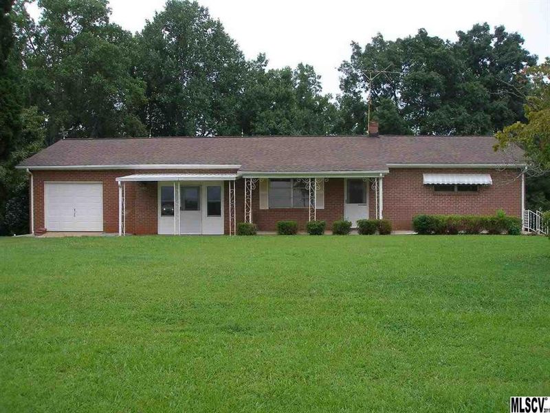 4506 Oxford School Rd, Claremont, NC 28610