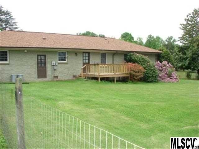 5228 Joseph Ct, Hickory, NC 28602