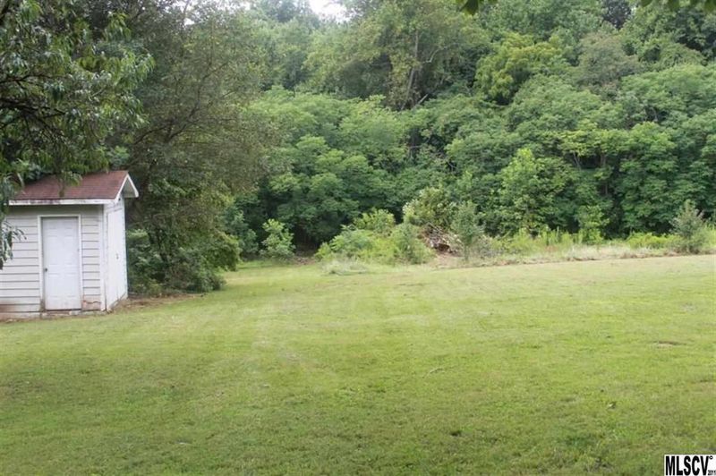 2366 11th Ave NE, Hickory, NC 28601