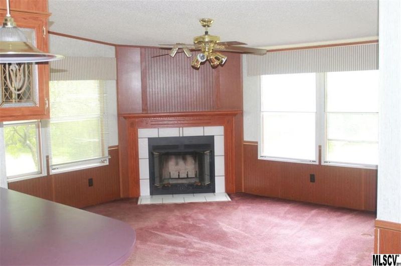 2366 11th Ave NE, Hickory, NC 28601