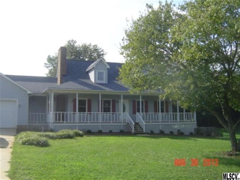 5227 Birchleaf Ln, Claremont, NC 28610