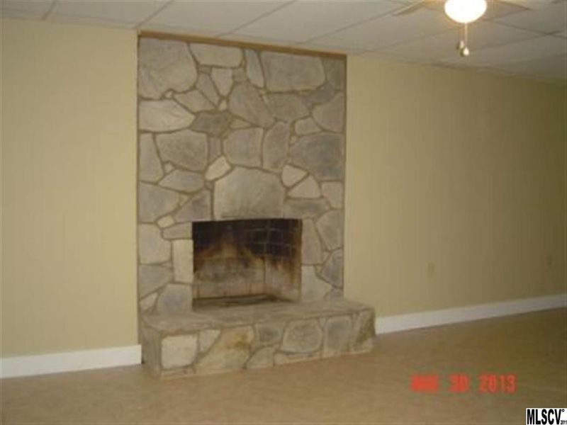 5227 Birchleaf Ln, Claremont, NC 28610