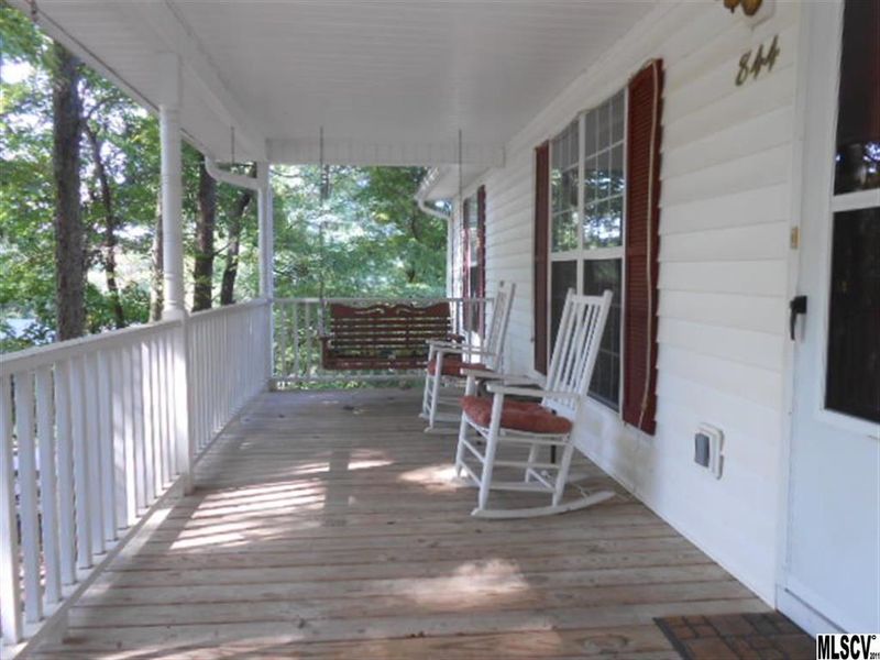 844 West J St, Newton, NC 28658