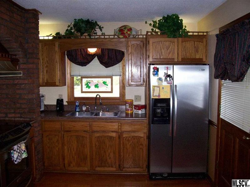2674 Mauser Dr, Newton, NC 28658
