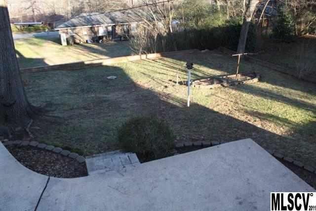 1440 11th St NW, Hickory, NC 28601