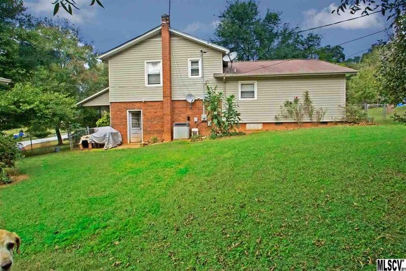 2405 Tarlton Rd, Conover, NC 28613