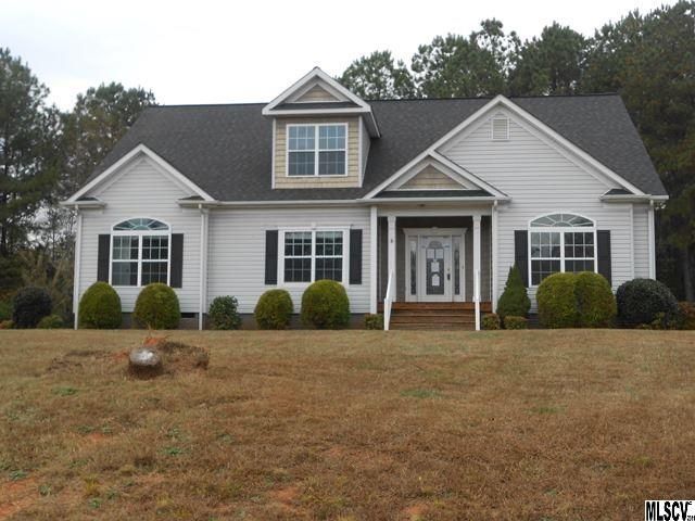 204 Gibralter Point Rd, Dallas, NC 28034