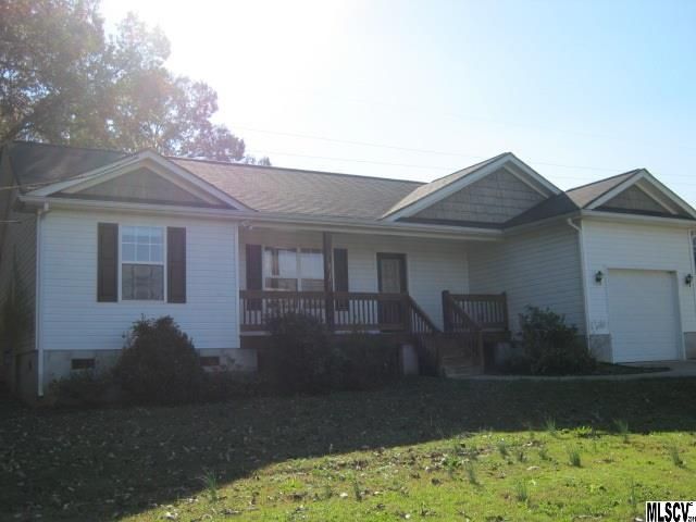 313 N 4th Ave, Maiden, NC 28650