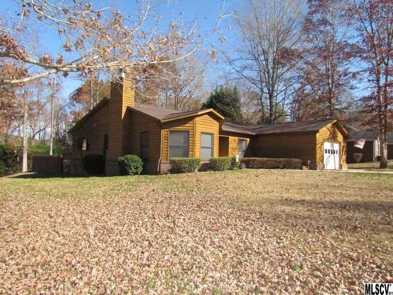 1030 E 24th St, Newton, NC 28658