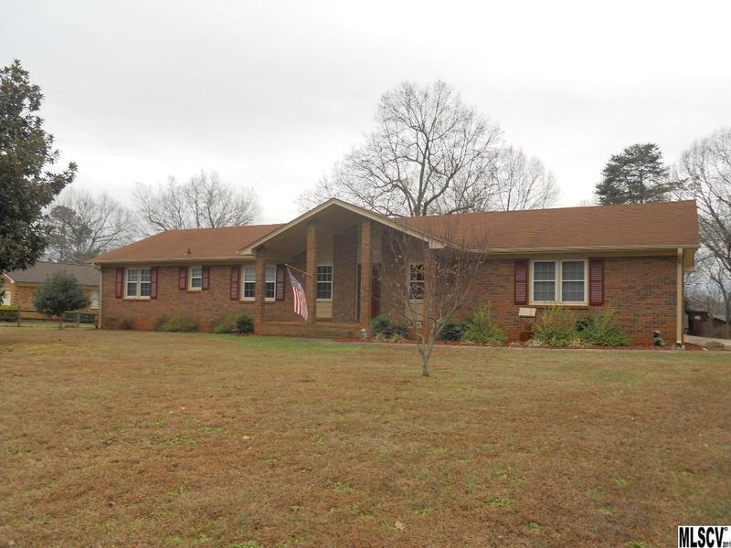 1640 Arden Dr, Lincolnton, NC 28092