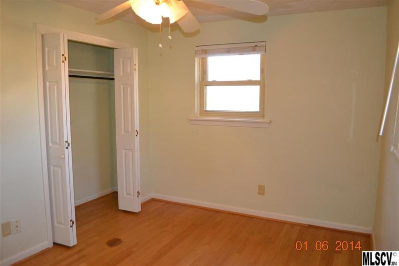 2650 Magnolia St, Conover, NC 28613