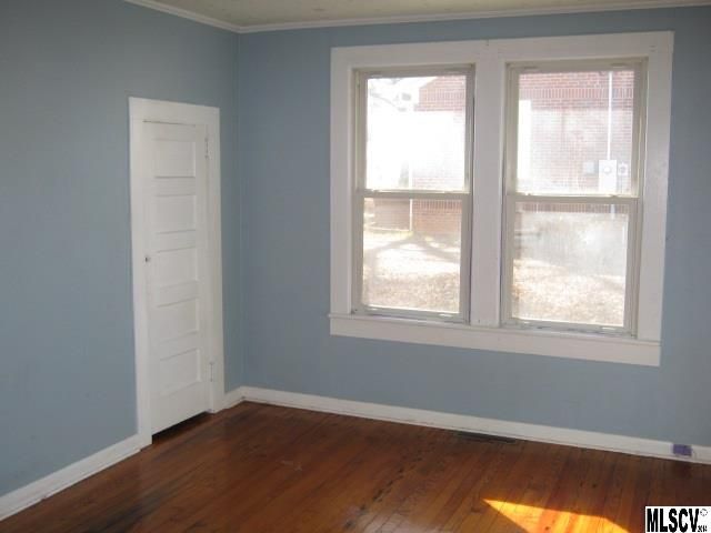 418 E 21st St, Newton, NC 28658