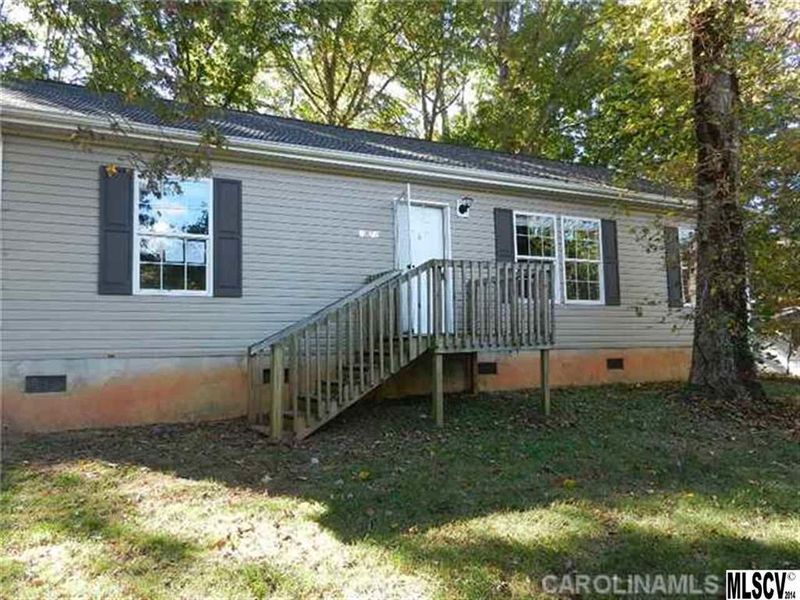 2479 10th Ave Dr SW, Hickory, NC 28602