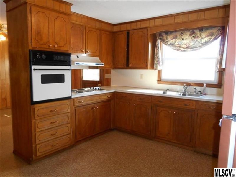 3477 Crouse School Rd, Crouse, NC 28033