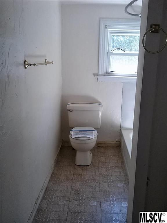 3074 Short Rd, Hickory, NC 28602