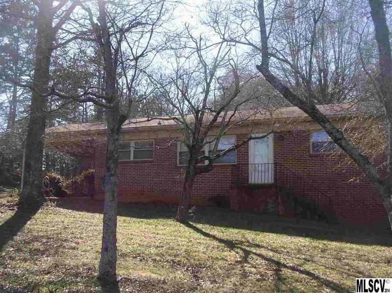 5095 Lee Cline Rd, Conover, NC 28613