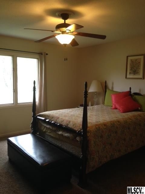 1654 12th St NE, Hickory, NC 28601