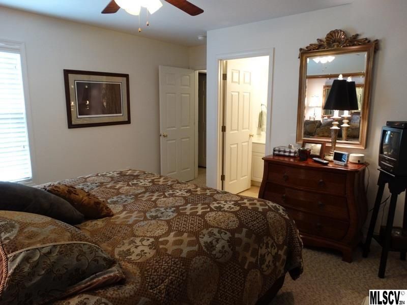 2545 26th Ave NE, Hickory, NC 28601