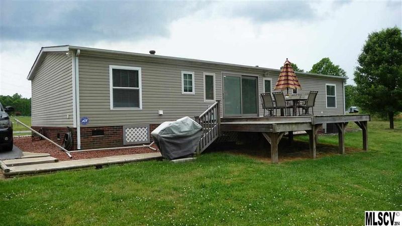 3918 Wash Gap Dr, Newton, NC 28658