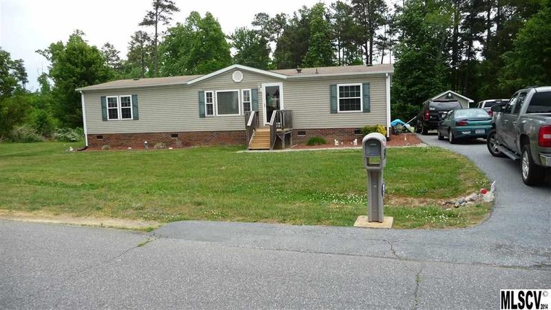 3918 Wash Gap Dr, Newton, NC 28658
