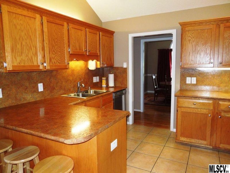 3316 6th Ave NE, Conover, NC 28613