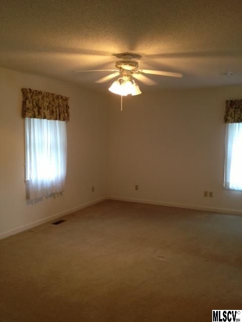 2603 13th Ave SW, Hickory, NC 28604