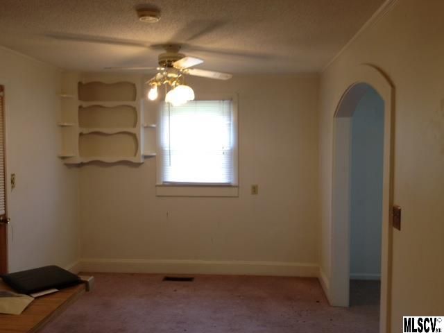 2608 13th Ave SW, Hickory, NC 28602