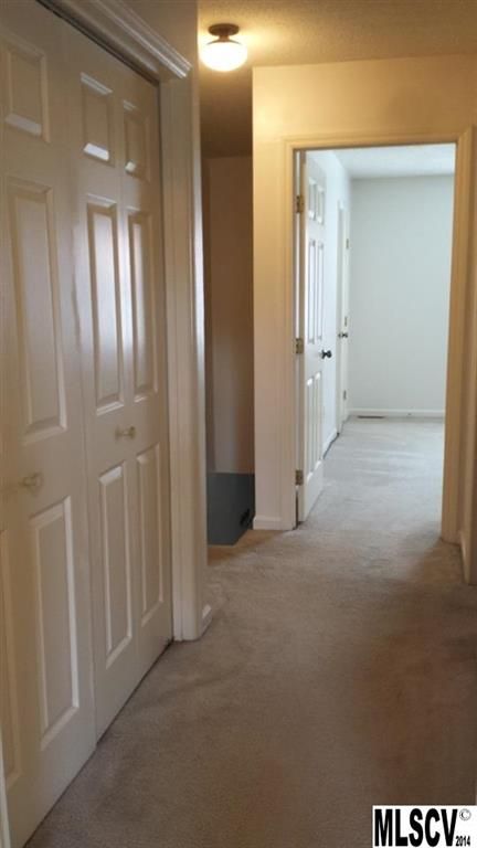 1330 5th St NE #65, Hickory, NC 28601