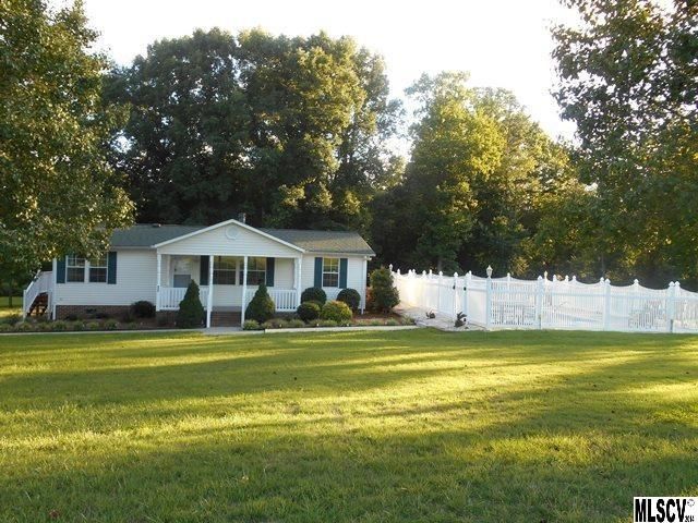 400 Low Bridge Rd, Iron Station, NC 28080
